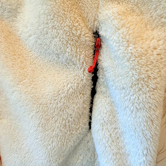 Orvis Women's Ivory Sherpa Fleece Vest Size Medium - Picture 4 of 9